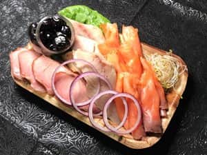 פלטת "גו פיש" מעושנים